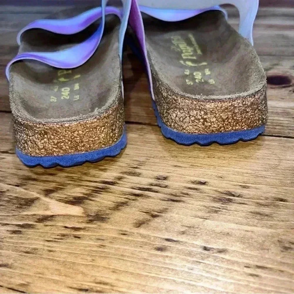 Birkenstock Papillio Curaco Tie Dye Elastic Slip on Sandals in EUC - Picture 3 of 9